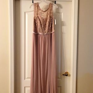 Bridesmaid Dress (David's Bridal), size 14, Color (Cameo)
